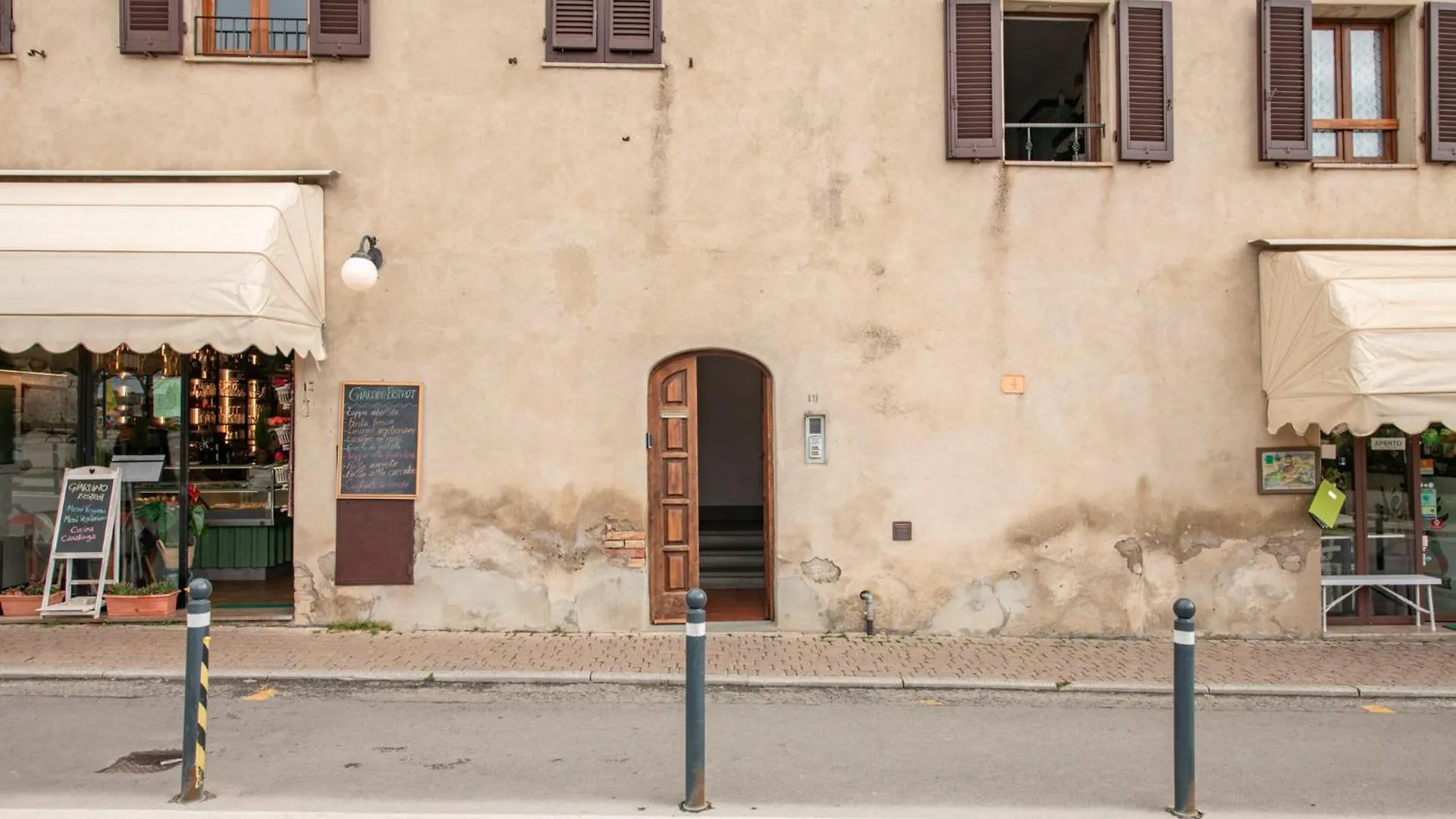 Bellavista Free Parking City Center San Gimignano