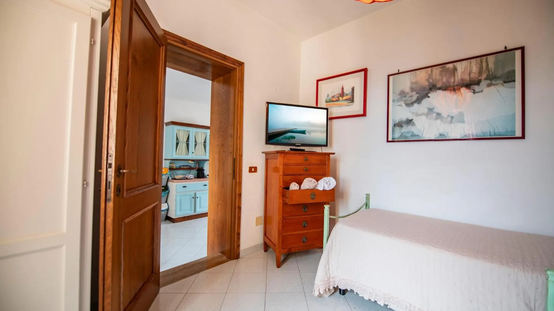 Bellavista Free Parking City Center San Gimignano 0*,  Italia